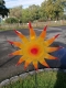 Sonne, reine Handarbeit, mit Metallstab